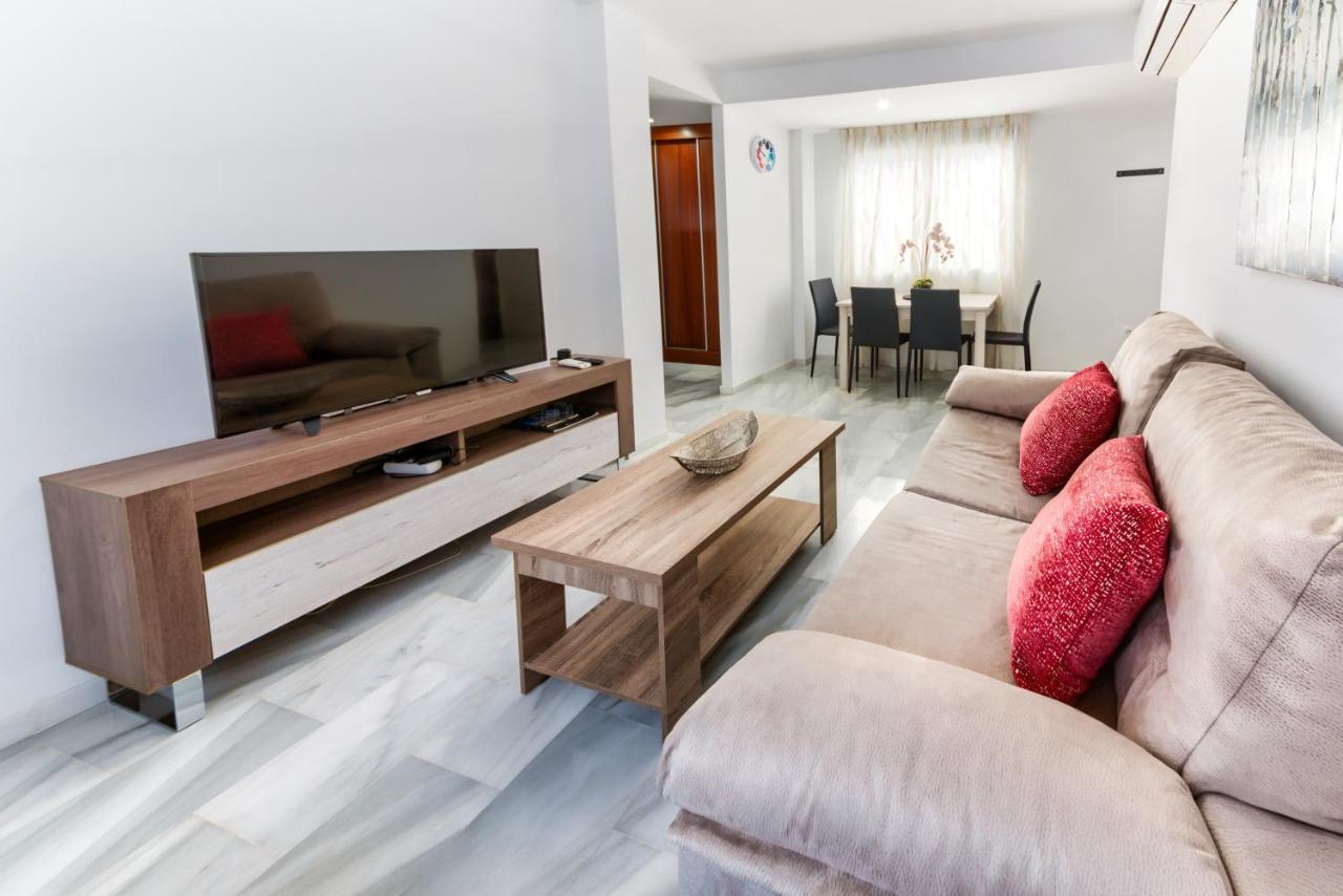 Holidays2Malaga Salitre Cerca Estacion Ave & Fibra Wifi Exterior photo